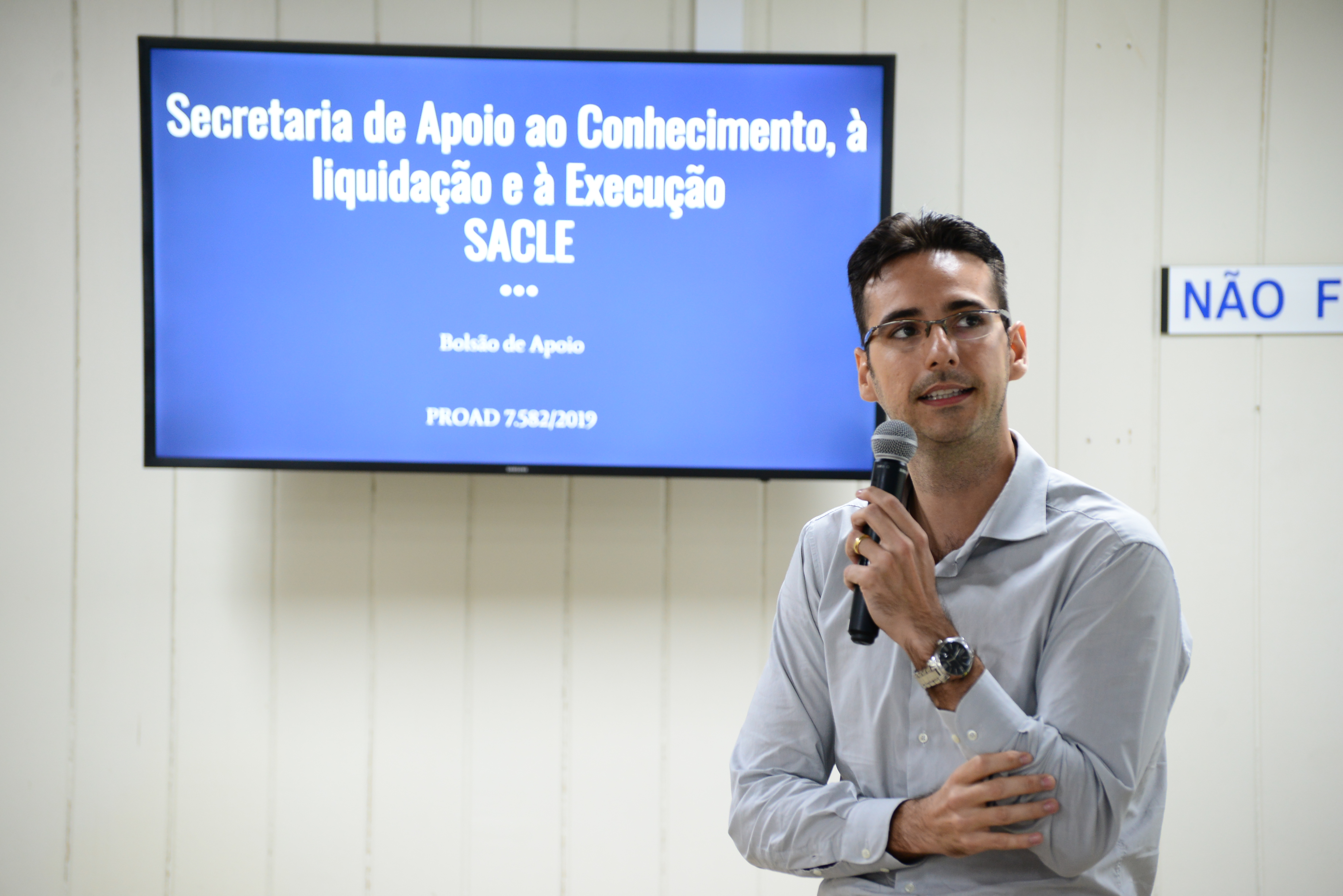 Na quinta-feira (09), Osmar Barneze coordenou uma reunião presencial e por videoconferência com todos os magistrados, diretores e demais servidores das varas trabalhistas de Rondônia e Acre para apresentar o novo órgão e destacar a importância de sua atuação.