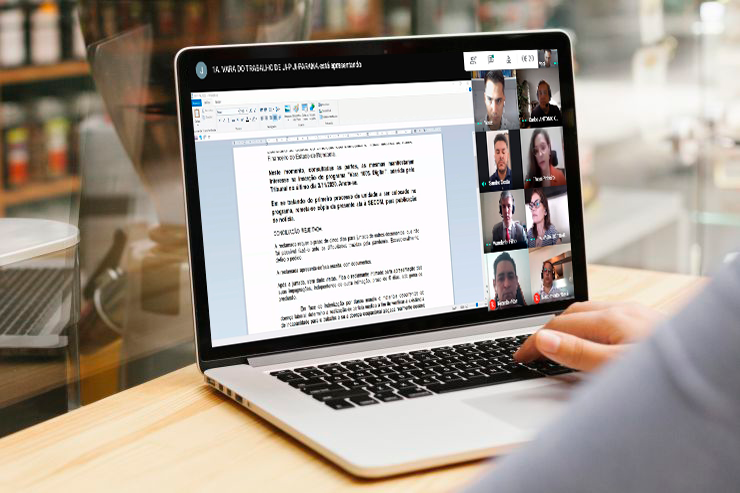 Imagem ilustrativa com a audiência telepresencial