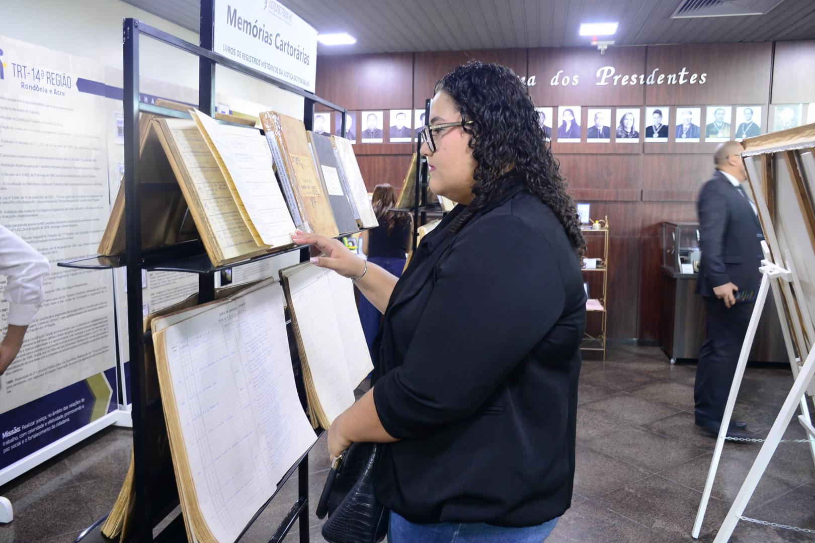 Acadêmicos de Direito em visita institucional ao TRT-14