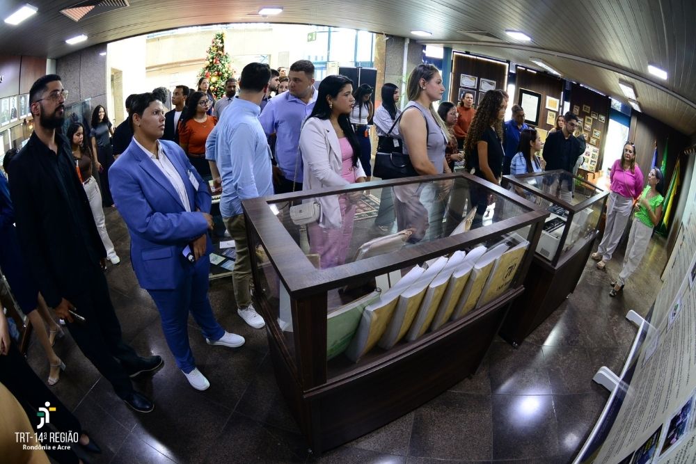 Iniciativa do TRT-14 aproxima acadêmicos de Direito da prática judicial, promovendo uma experiência educativa sobre o funcionamento da Justiça do Trabalho.