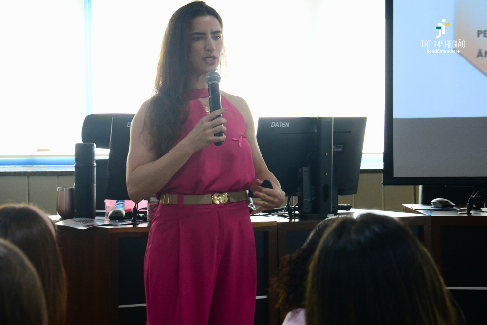 médica do trabalho do tribunal, Maisa Cristina da Silva